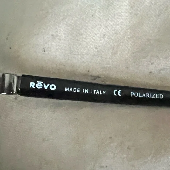 Vintage Revo Blue polarized H2o sunglasses. Style 3050 - Picture 9 of 10